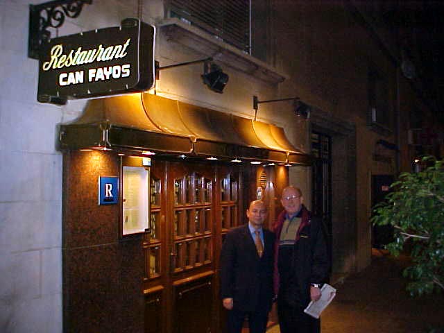 Mr. Harry took me along for a dinner at the famous top restaurant Con Fayos in Barcelona city centre. Here he poses with the proud owner Michel.