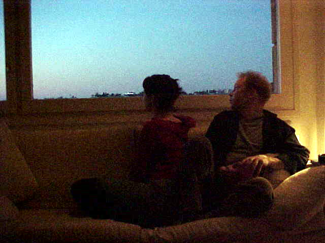 Yo! Sun rise around 8.30 am. Mirjam and Gerben are settled for it. Coffee anyone?