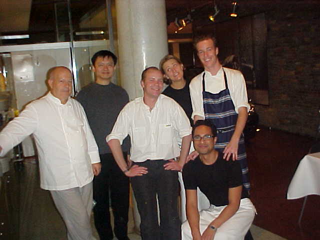And the people of the restaurant were so keen that they wanted to join together on a photo. Thanks guys!