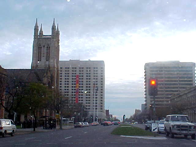 After I was picked up by Tiffany this bright sunny afternoon, we drove through the Adelaide centre again. Adelaide is also called the city of churces as they is one on almost every street!