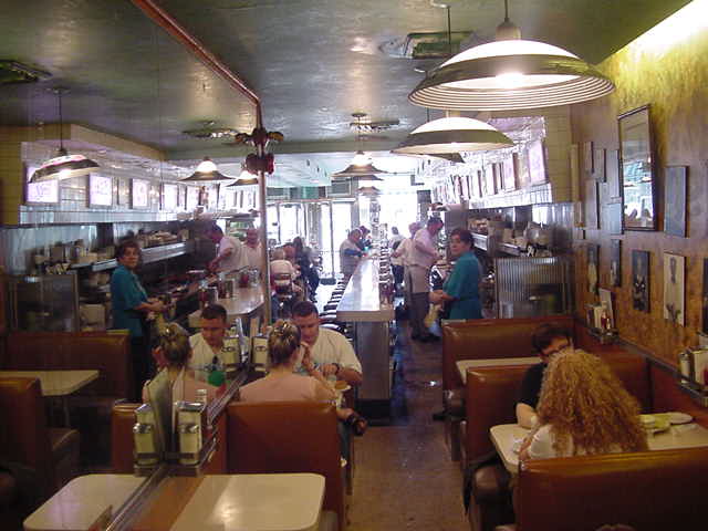 For breakfast Chris took me along to Mars diner on College Street in Toronto, where I seemed to have entered a world that had not changed in about fifty years. I expected Danny and Sandy from Grease to be rock <#k#>'n rolling in anytime. 