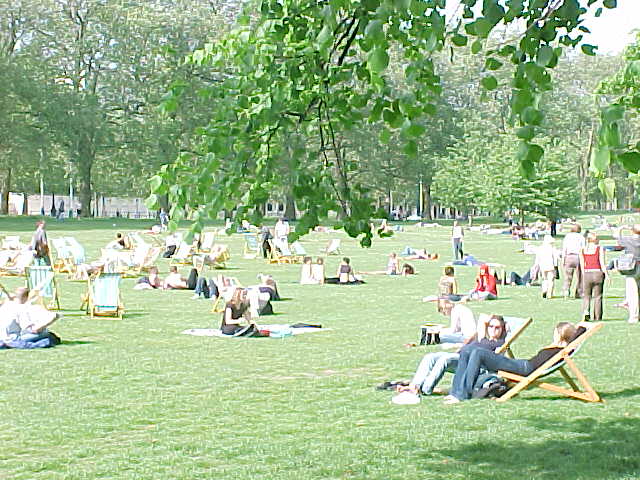 Only a few time per year this Royal Park is the place to be to get a tan...