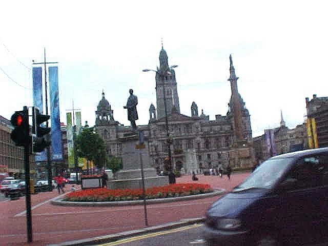 Quick pass-by view of Georges Square in Glasgow...