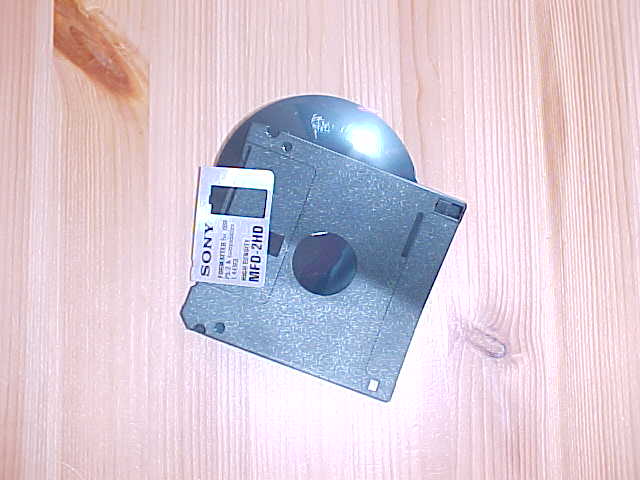 This is what happens with a photo disk if it does not want to obey me... :-)